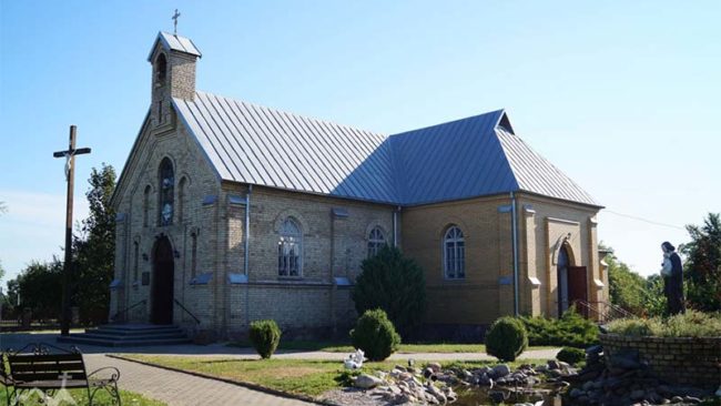 Фото костел в Грандичах в Гродно
