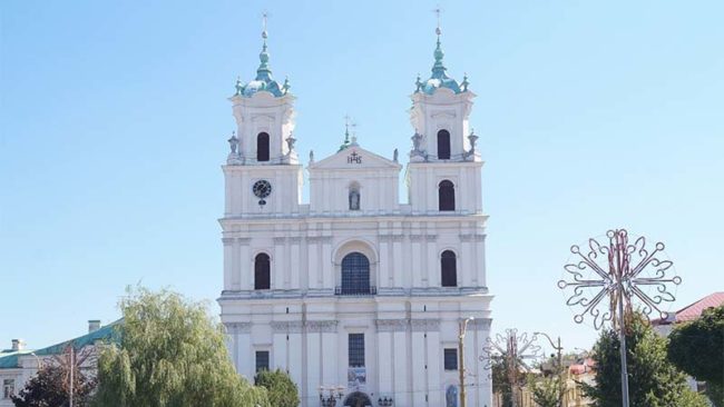 Фото собор Святого Франциска Ксаверия в Гродно