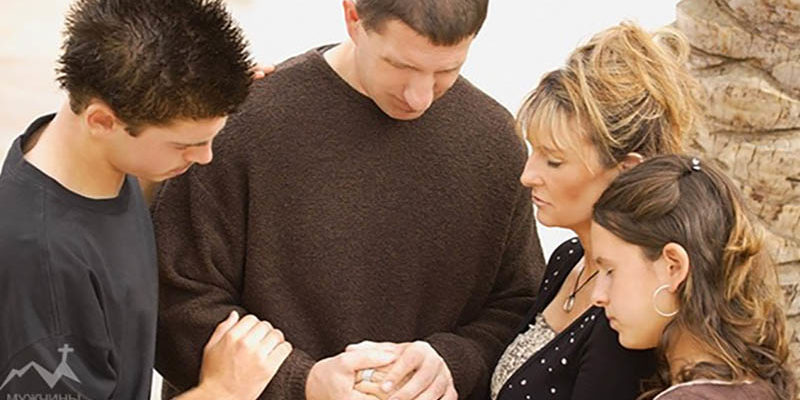 Статья католического священника отца Фио Маскаренаса «Исцеление воспоминаний»