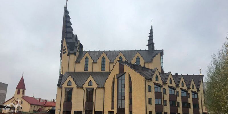 Костел Святого Иоанна Крестителя в микрорайоне Серебрянка в Минске фото Костел Святого Иоанна Крестителя в микрорайоне Серебрянка в Минске фото